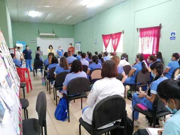 Capacitan estudiantes de UNAH, CAE de Danlí y personal institucional de Región del Paraíso y Hospital Gabriela Alvarado para ejecutar masiva jornada de vacunación del 10 al 21 de octubre en barrios del municipios de Danlí