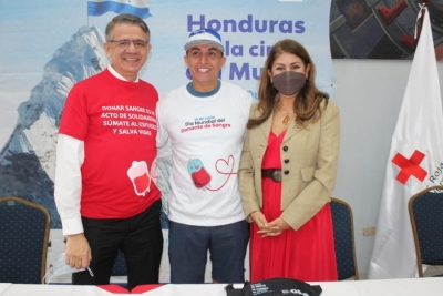 Donar sangre es un acto de solidaridad, Súmate al esfuerzo y salva vidas