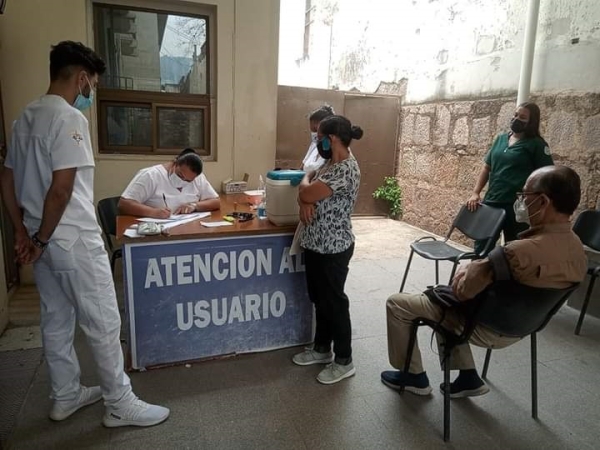 Jornada de Vacunación en Hospital San Felipe