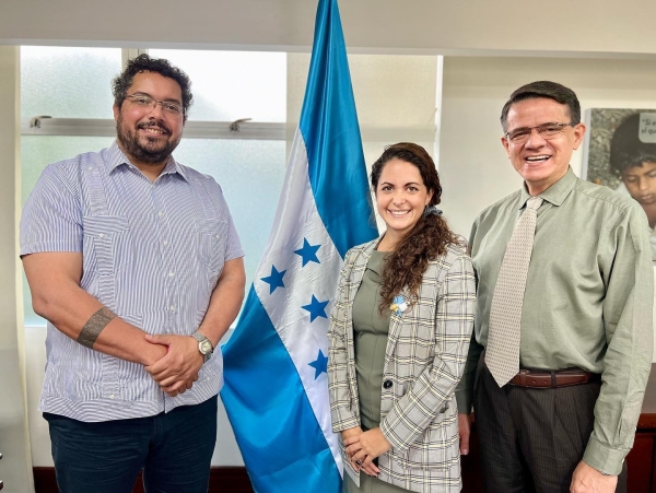 visita del Embajador de Argentina en Honduras, para discutir sobre oportunidades de cooperación