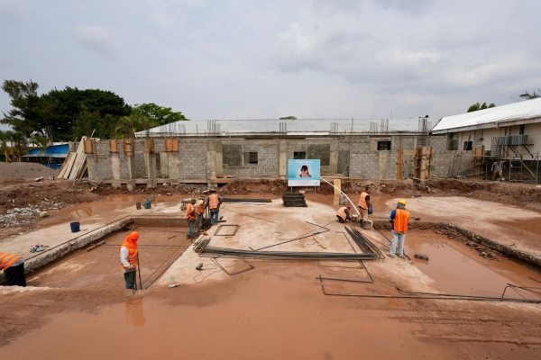 En el Hospital San Felipe avanza construcción de bunker oncológico!