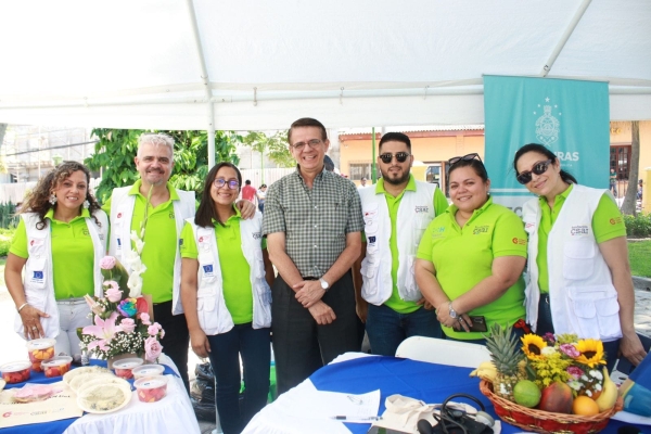 Con éxito se desarrolló la feria &quot;Conectados para la Seguridad Alimentaria y Nutricional, en la ciudad de Comayagua Honduras, actividad realizada en el marco del mes de Europa.