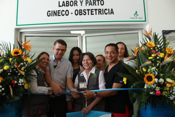 REMODELADAS INSTALACIONES DE MATERNIDAD INAUGURA POLICLINICO DE NACAOME