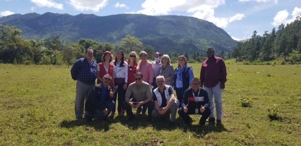 Salud, FONPRODE y Cooperación Española hace recorrido en la comunidad de Salama