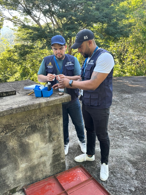 Salud vigila el cumplimiento del manejo de la calidad de agua y los desechos en Santa Bárbara