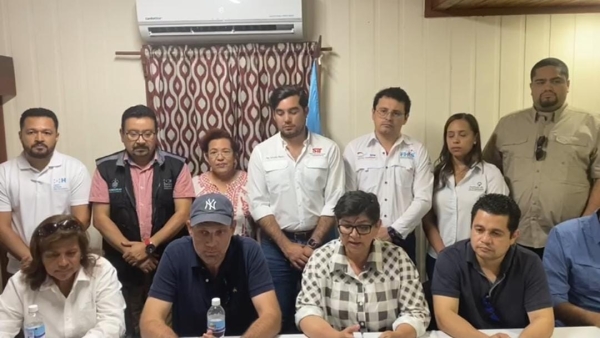 MEDIDAS INICIALES DEL GOBIERNO PARA ATENDER LA EMERGENCIA EN ROATÁN