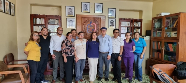 Visita al Instituto Nacional Cardio Pulmonar (INCP) para revisar todo de tuberculosis drogo resistente