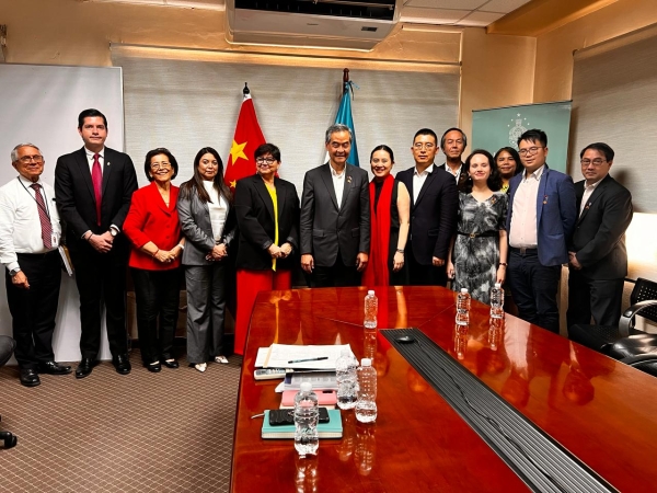 Honduras y China Popular promueven cooperación en el campo de la salud